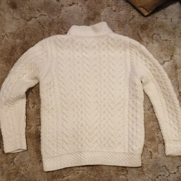Chic Cream Cable Knit Turtleneck Sweater - Picture 5 of 7